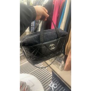 Chanel Women Pre-Loved Bag Very Good Condition